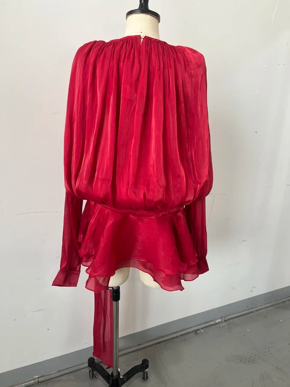 Elegant Ruched Mini Dress For Women Round Neck Lantern Long Sleeve High Waist Temperament Dresses Female Fashion 2025 CLOTHING