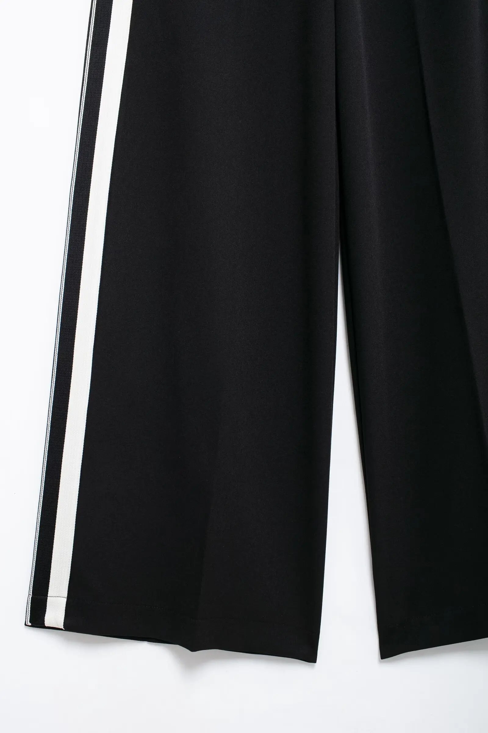 2024 New Women Casual Black Trousers Suits Sports Short Jacket + Female Vinatge Black White Patchwork Baggy Pants Street