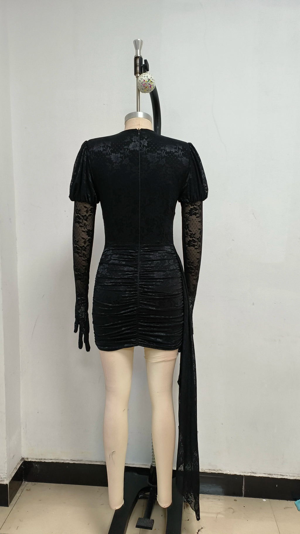 High Quality Red White Women Long Sleeve Sexy Lace Draped Bodycon Mini Dress Gloves Nightclub Party Celebrate Birthday Dress